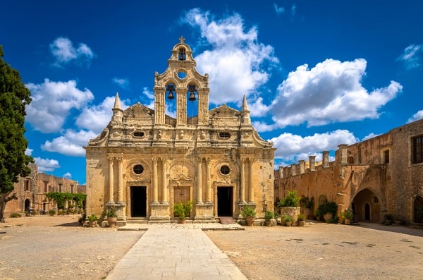 rethymnon-kreta-bezienswaardigheden-kerk-griekenland