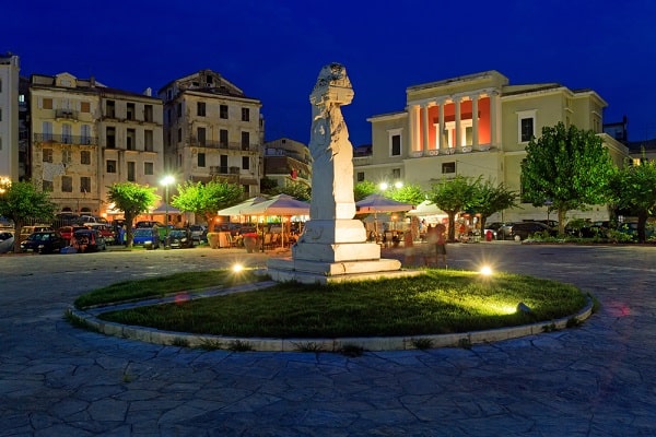 bezienswaardigheden-corfu-stad-kerkyra-wat-zien