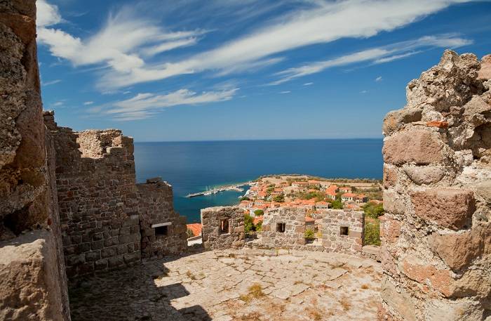 mytilini-kasteel-bezienswaardigheden-lesbos-vakantie