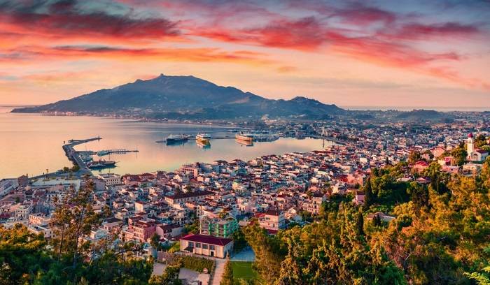 zakynthos-stad-griekenland-vakantie-boeken