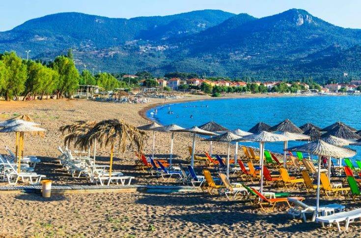 petra-lesbos-stranden